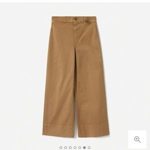 Everlane Lightweight Wide Leg Crop Chino